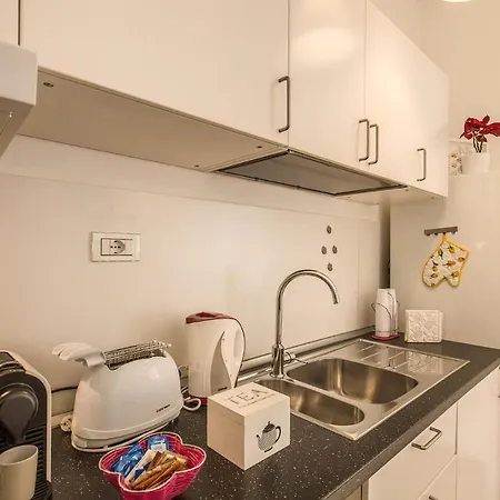 Bed and breakfast Life In