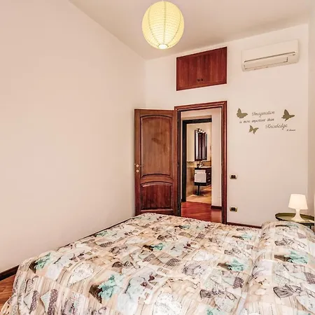 Bed and breakfast Life In