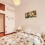 Bed & Breakfast Life In